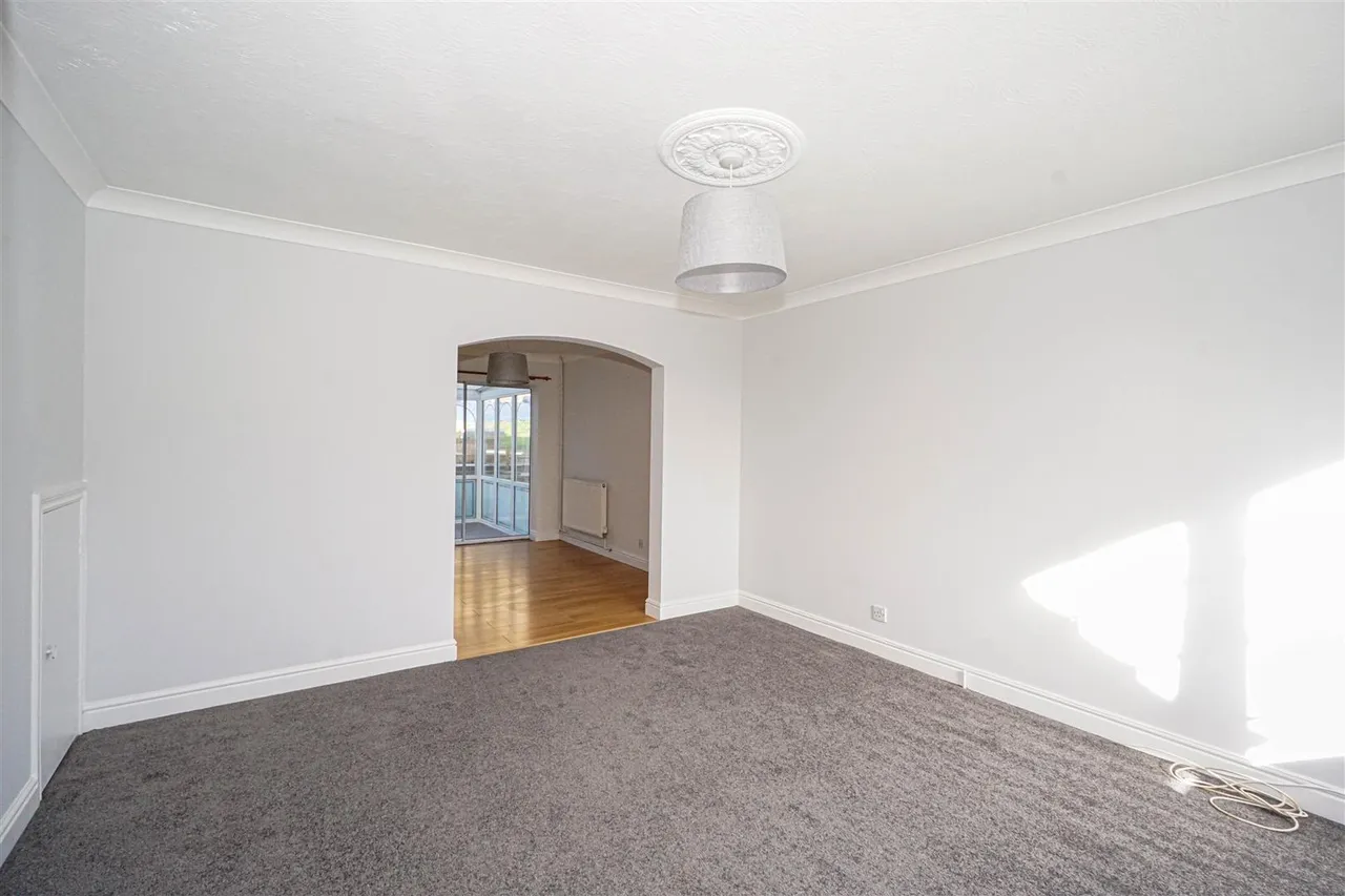 Farmlands Close, St. Leonards-On-Sea, photo 15