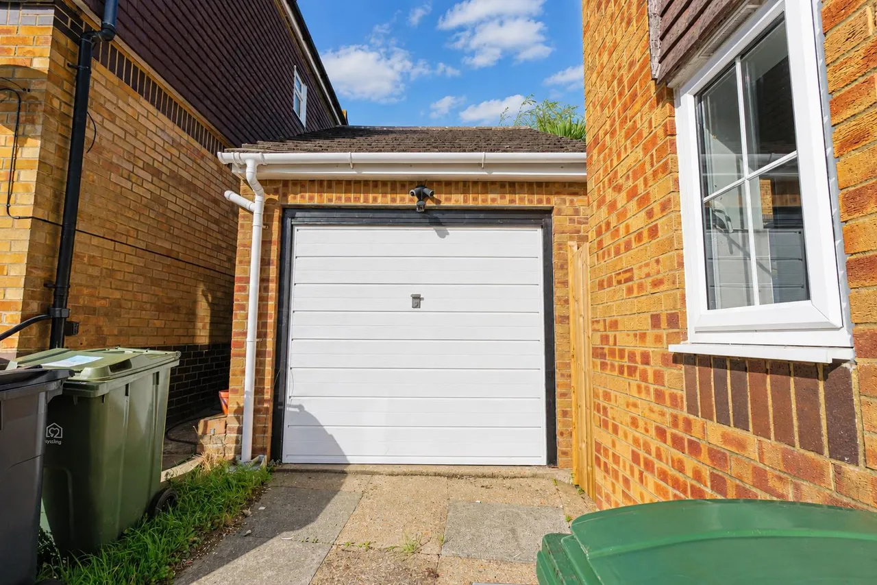 Farmlands Close, St. Leonards-On-Sea, photo 26