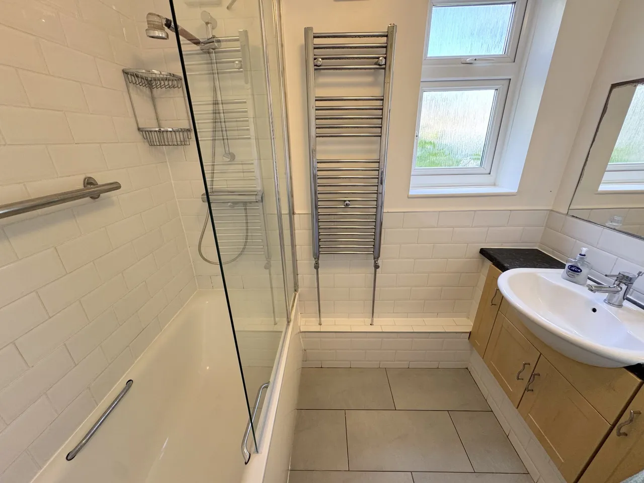 Stratton Close, Edgware, HA8, photo 4