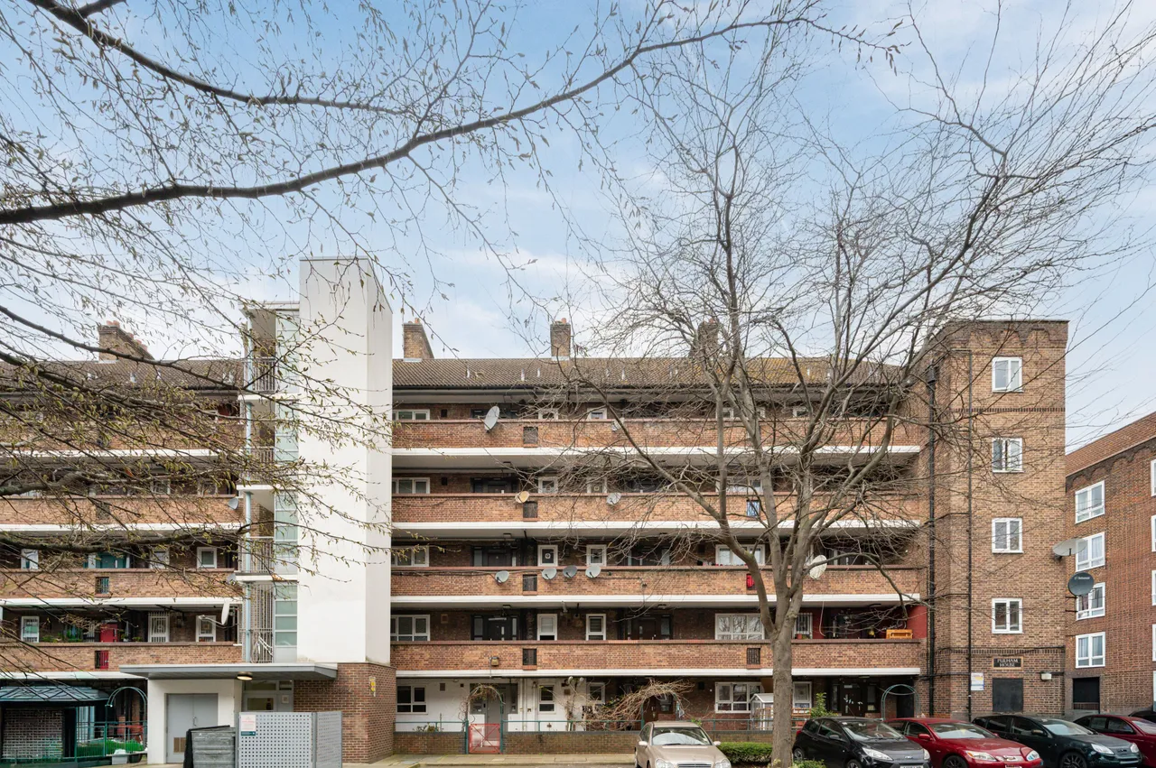 10 Pulham House, Dorset Road, London, photo 10