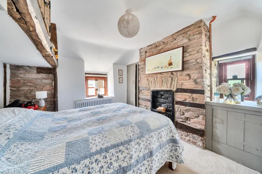 The Cottage, Velindre, LD3, photo 14