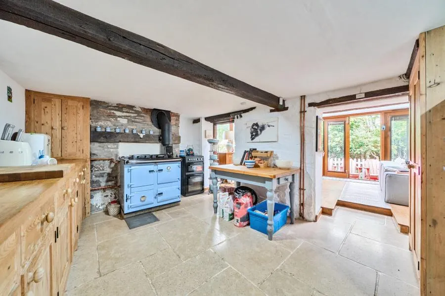 The Cottage, Velindre, LD3, photo 4
