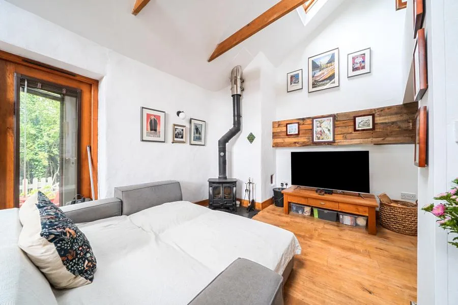The Cottage, Velindre, LD3, photo 7