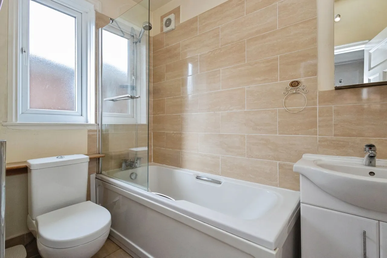 Thornleigh Road, Manchester, M14, photo 10