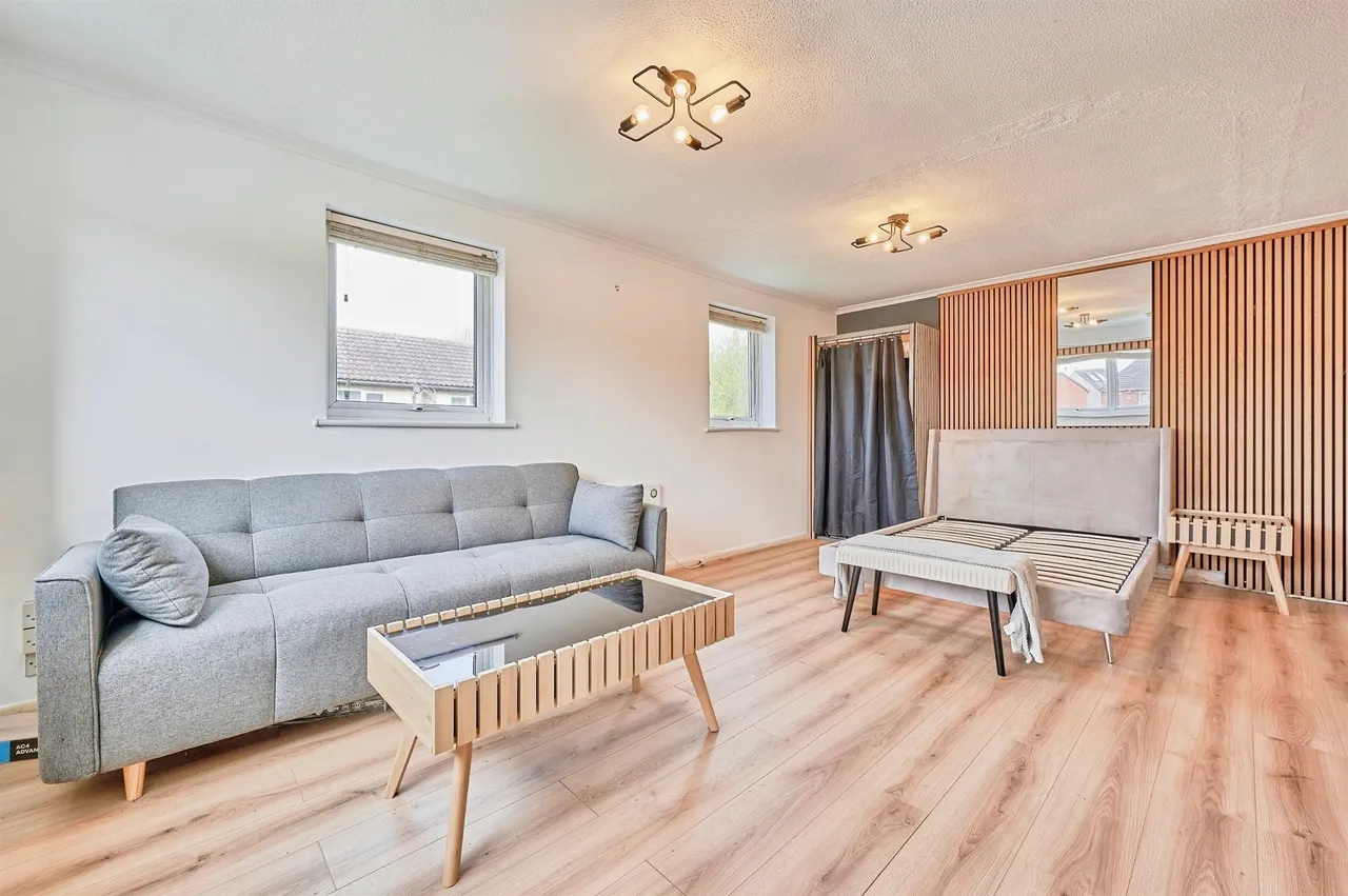 Carnation Drive, Saffron Walden, CB10, photo 2