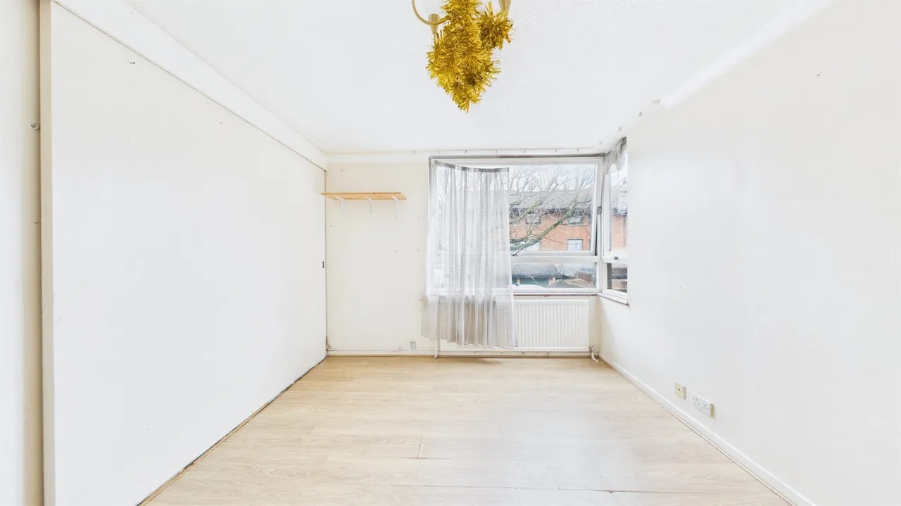 Belham Walk, London, SE5, photo 15