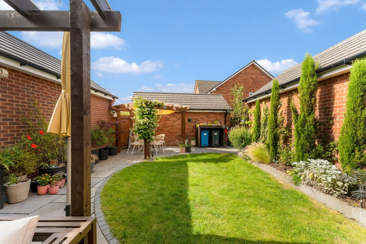 Bar Hill Close, Runcorn, Runcorn, WA7 1UU, photo 4