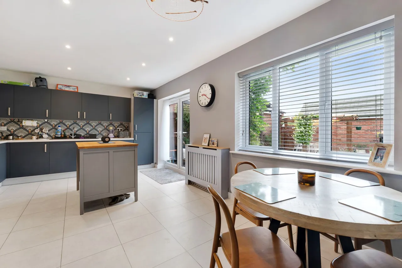 Bar Hill Close, Runcorn, Runcorn, WA7 1UU, photo 8