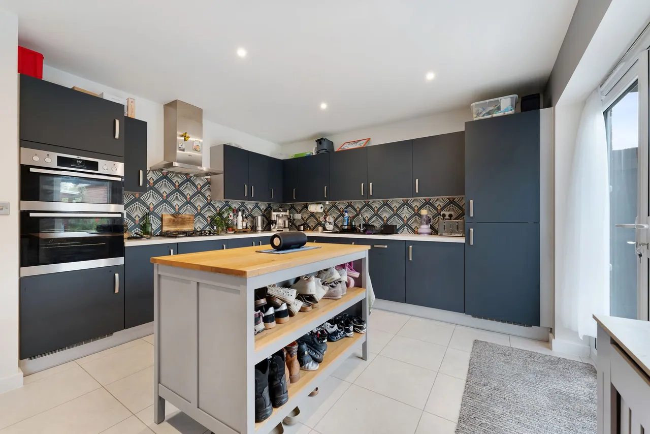 Bar Hill Close, Runcorn, Runcorn, WA7 1UU, photo 5