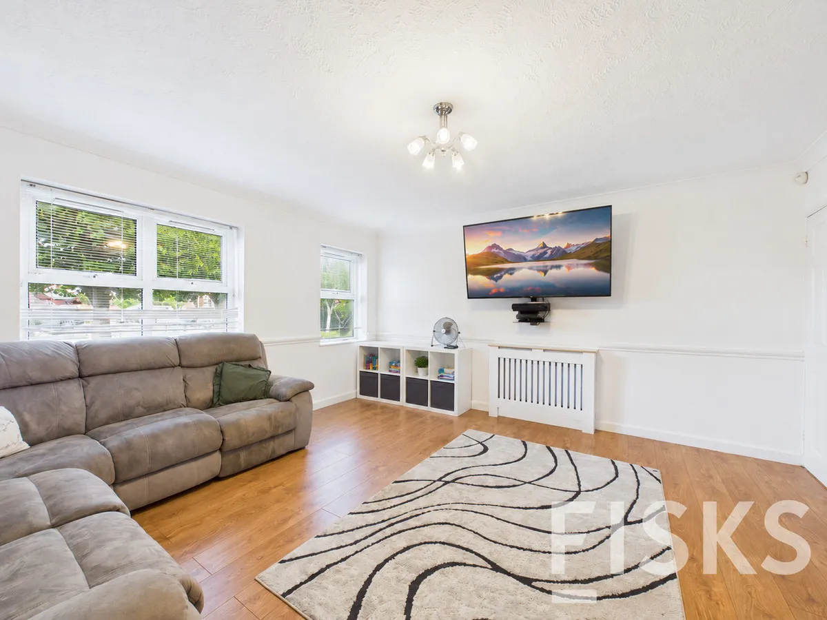 Western Esplanade, Canvey Island, SS8, photo 8