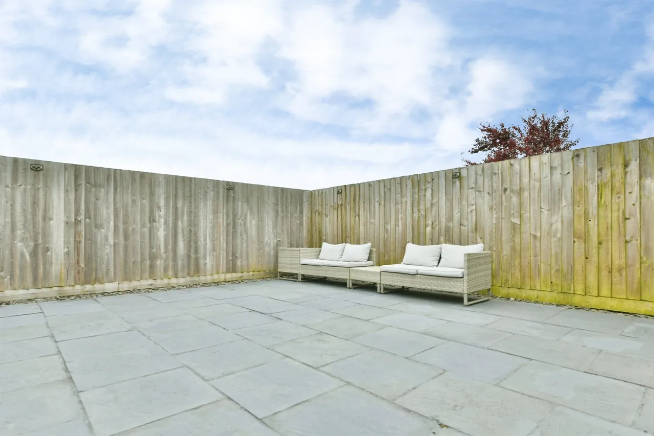 Hawks Park, Lower Burraton, Saltash, photo 6