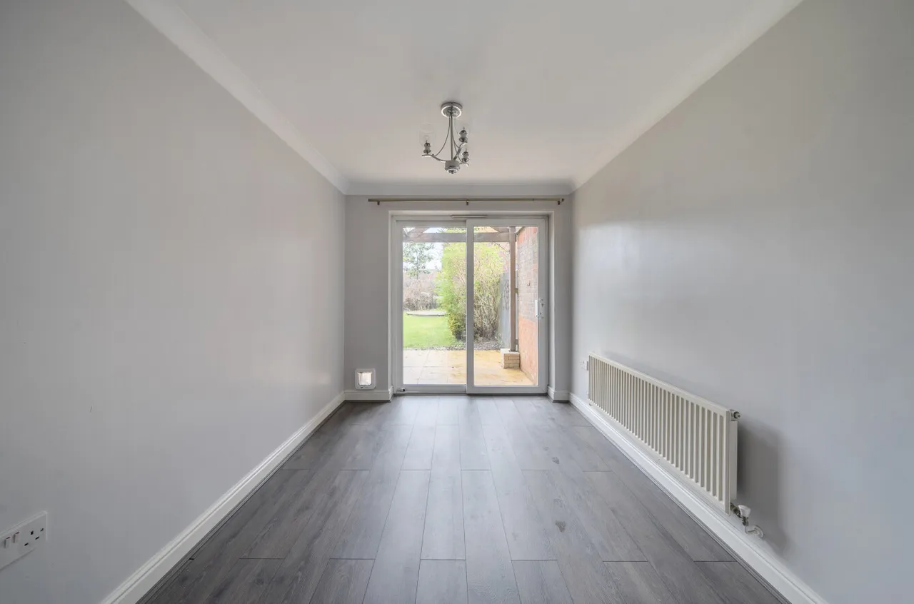 Royal Huts Avenue, Hindhead, GU26, photo 20