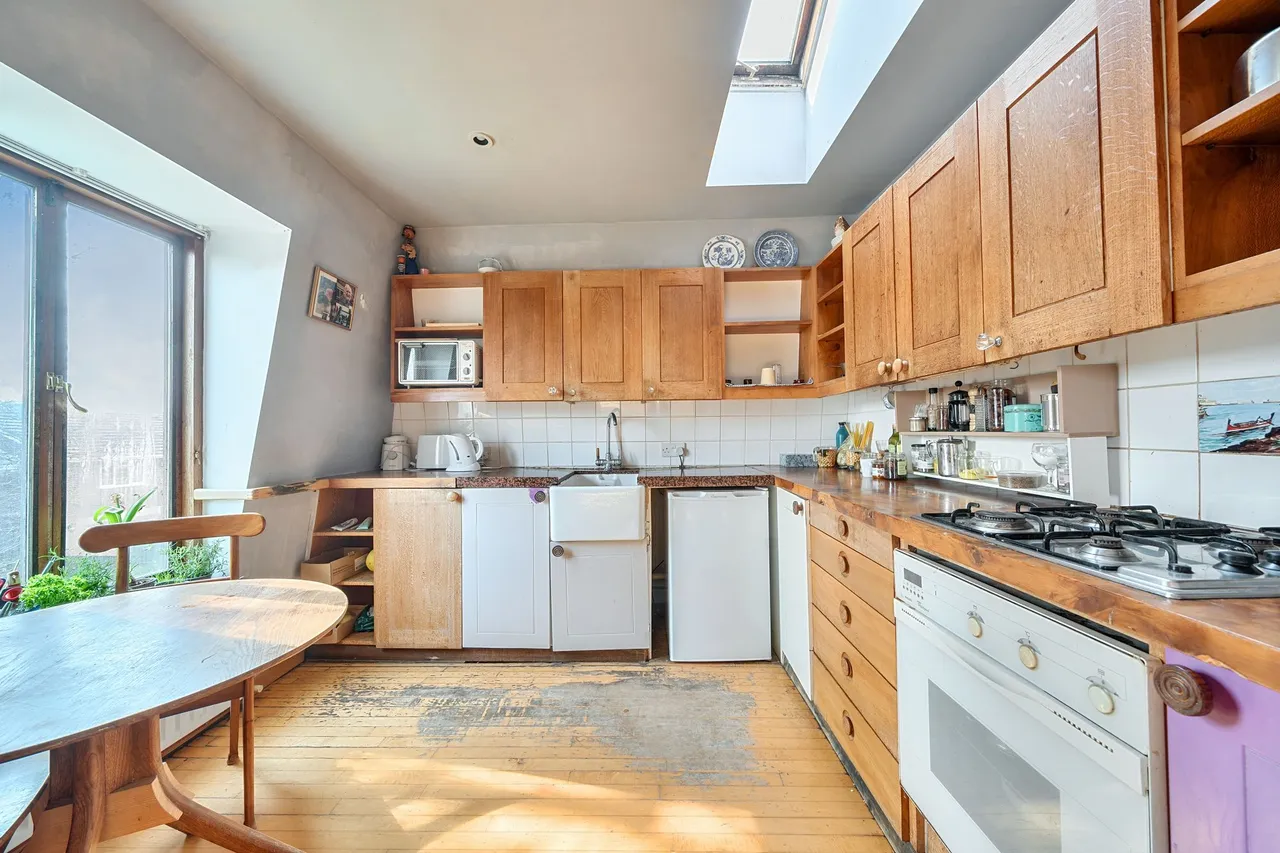 Bepton Road, Midhurst, photo 16