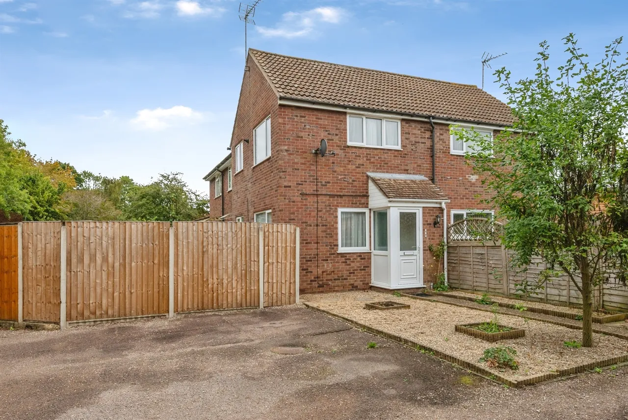 1 bed house for sale, Lynfield Road, North Walsham, NR28