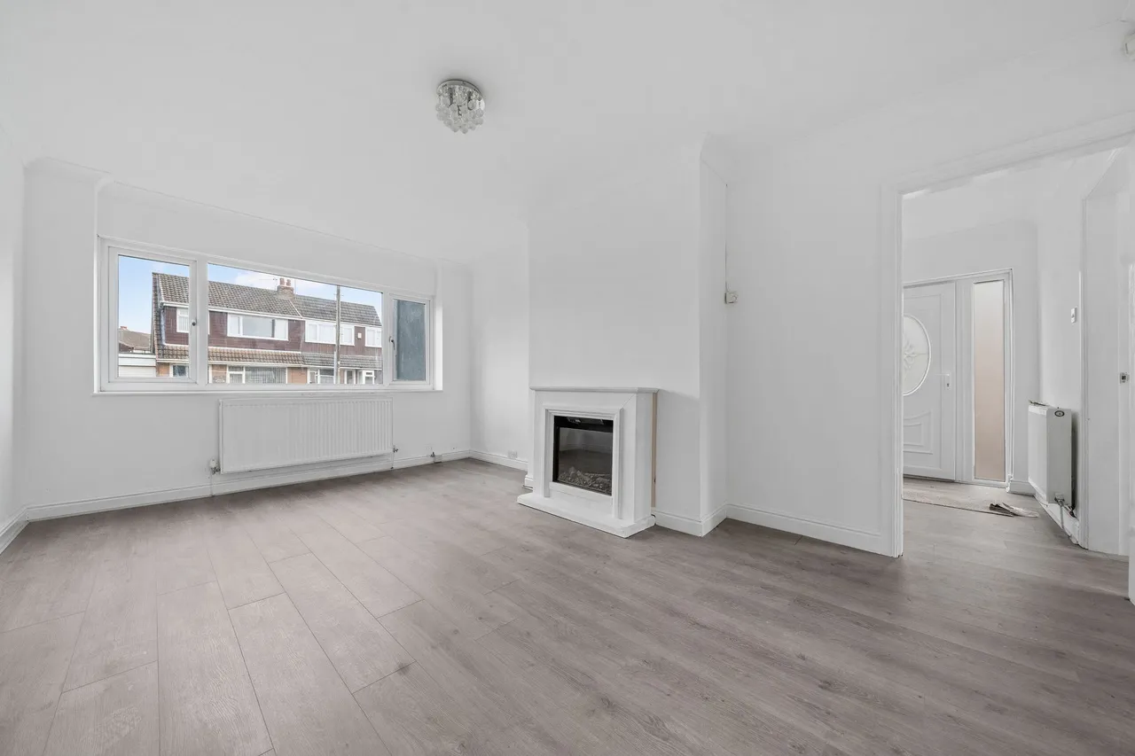 Girvan Crescent, Ashton-In-Makerfield, Wigan, Wigan, WN4 0SS, photo 8