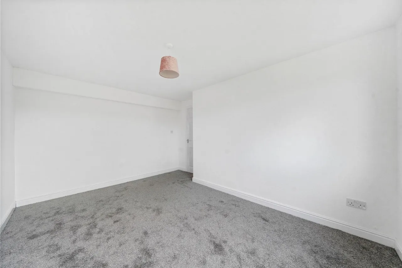Girvan Crescent, Ashton-In-Makerfield, Wigan, Wigan, WN4 0SS, photo 11