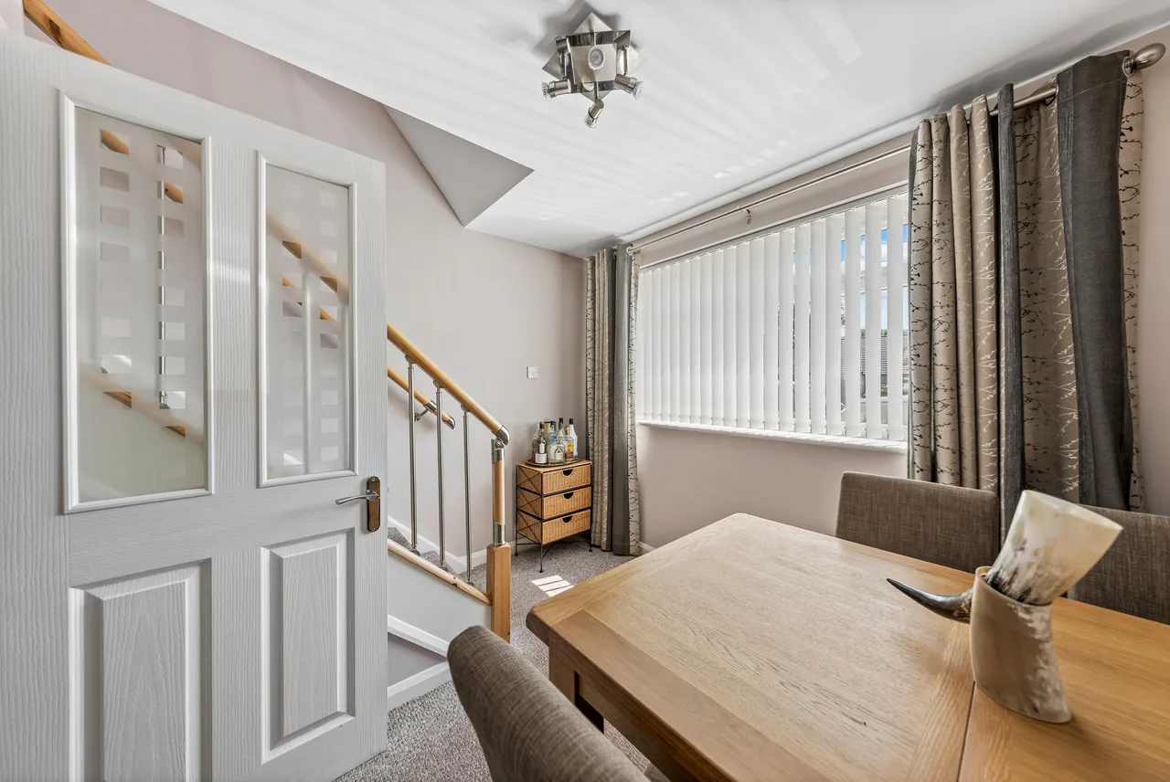 Alderley Road, Thelwall, Warrington, Warrington, WA4 2JA, photo 9