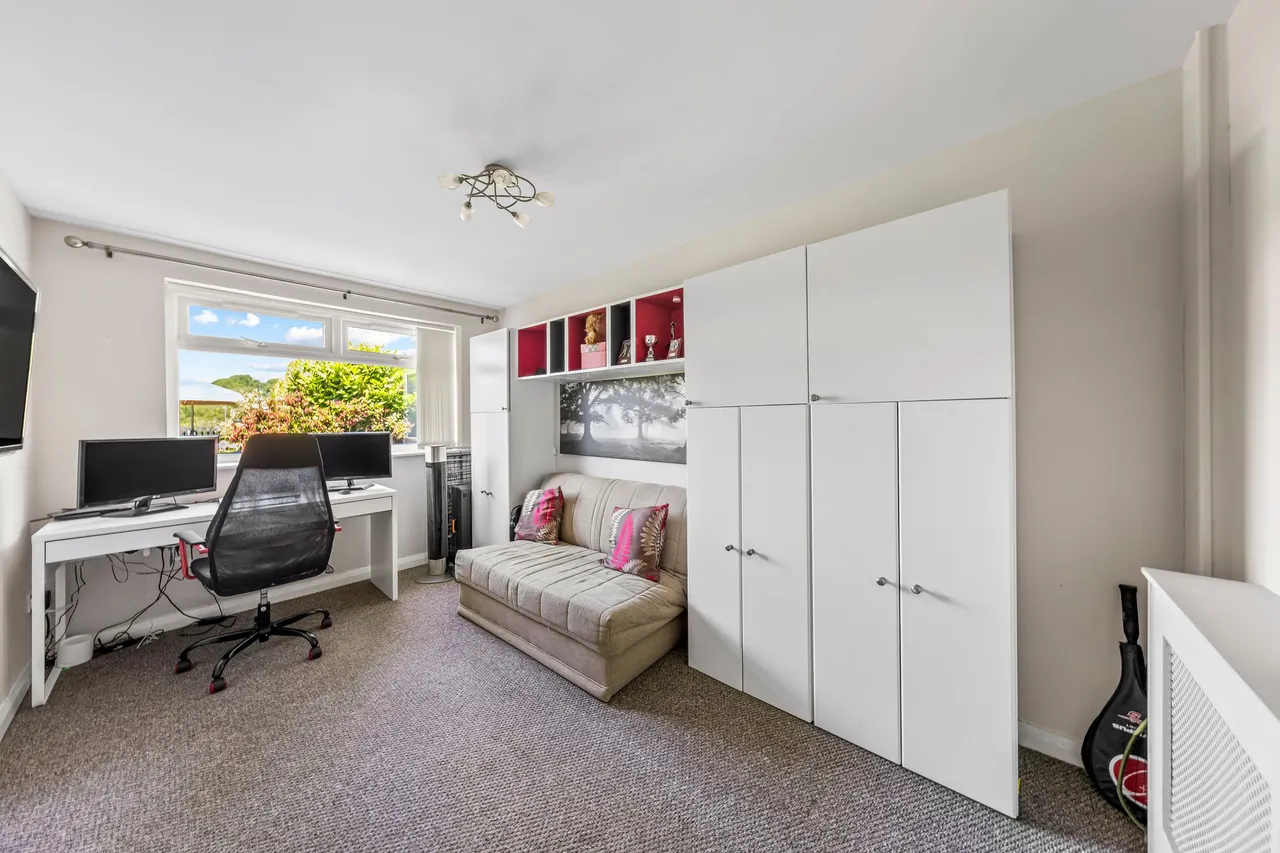 Alderley Road, Thelwall, Warrington, Warrington, WA4 2JA, photo 11