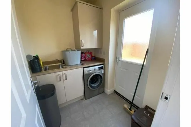 Bhullar Way, Oldbury, photo 6