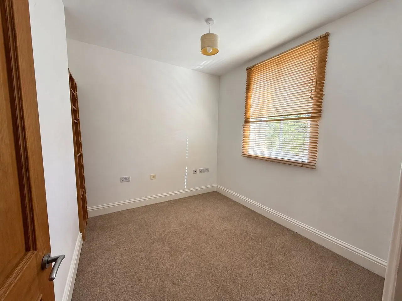 Brook End, Weston Turville, HP22, photo 8