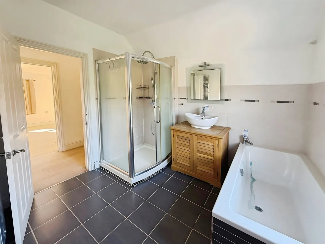 Brook End, Weston Turville, HP22, photo 9