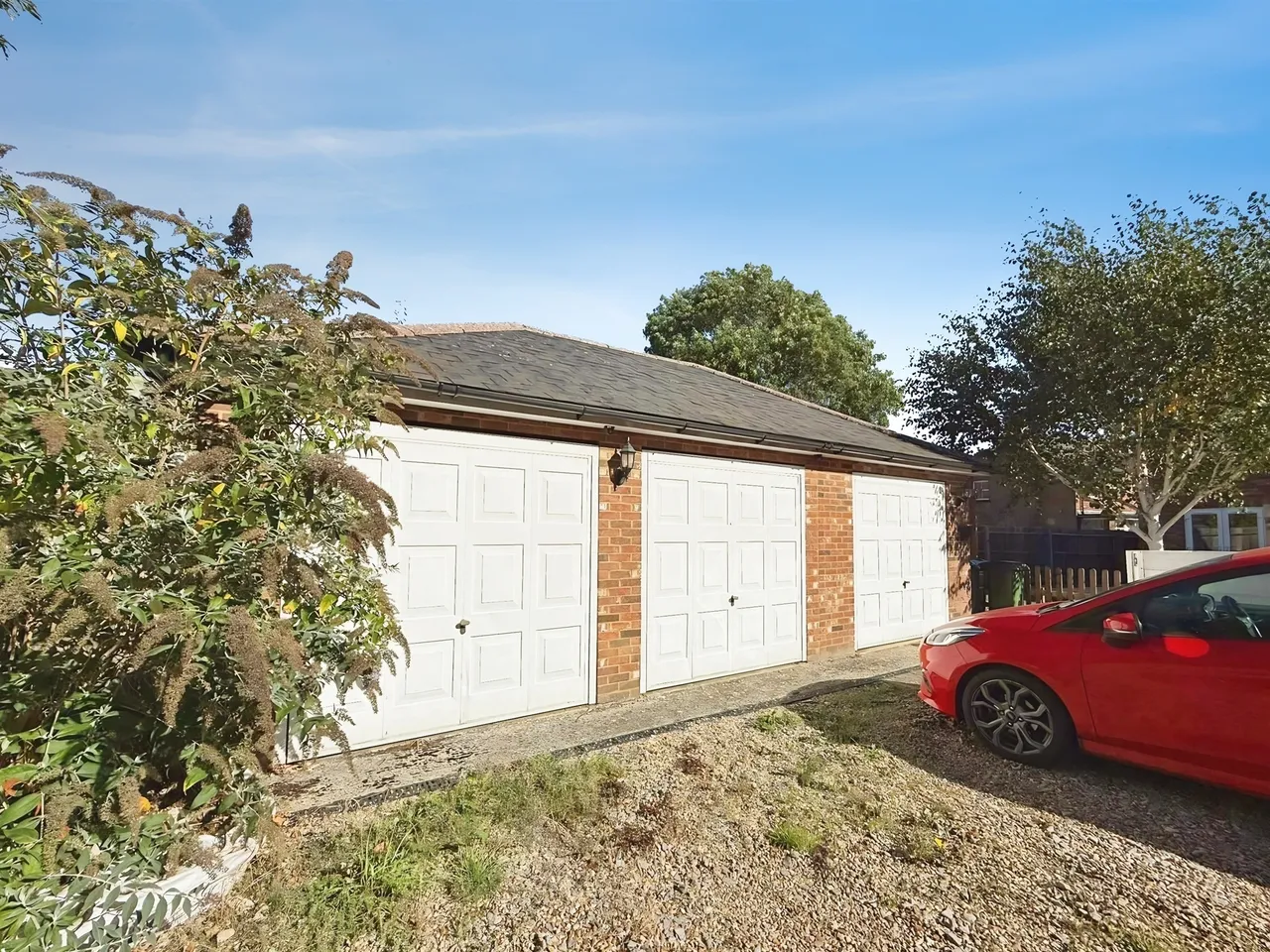 Brook End, Weston Turville, HP22, photo 19