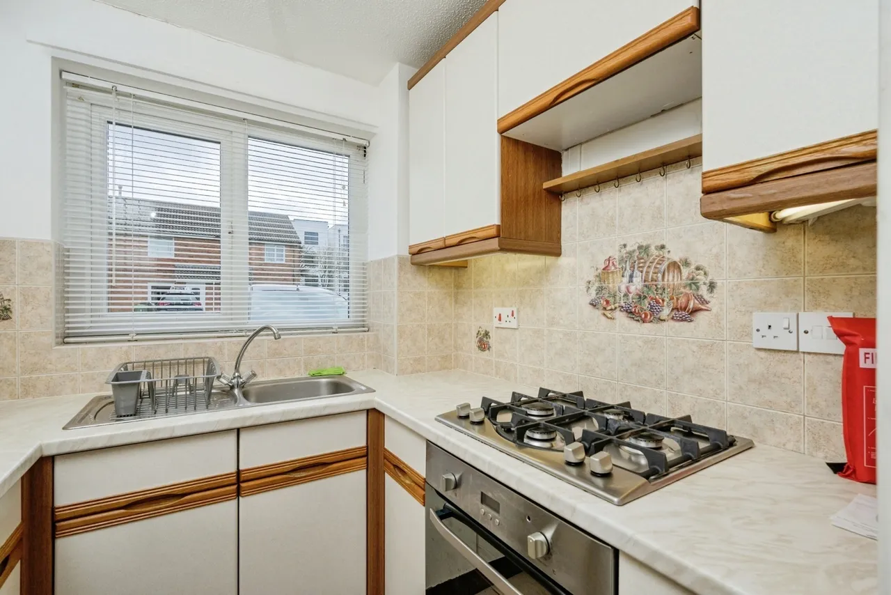 Welland Gardens, Plymouth, PL3, photo 3