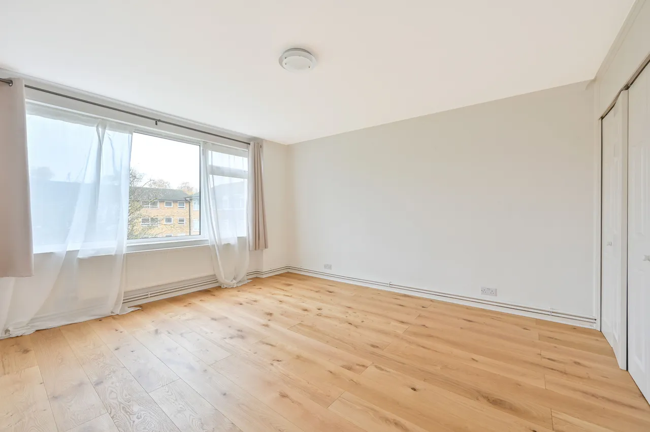 22 The Shimmings, Boxgrove Road, Guildford, photo 9