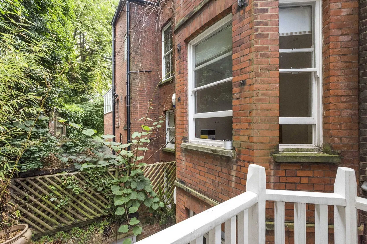 Windmill Hill, Hampstead, NW3, photo 15