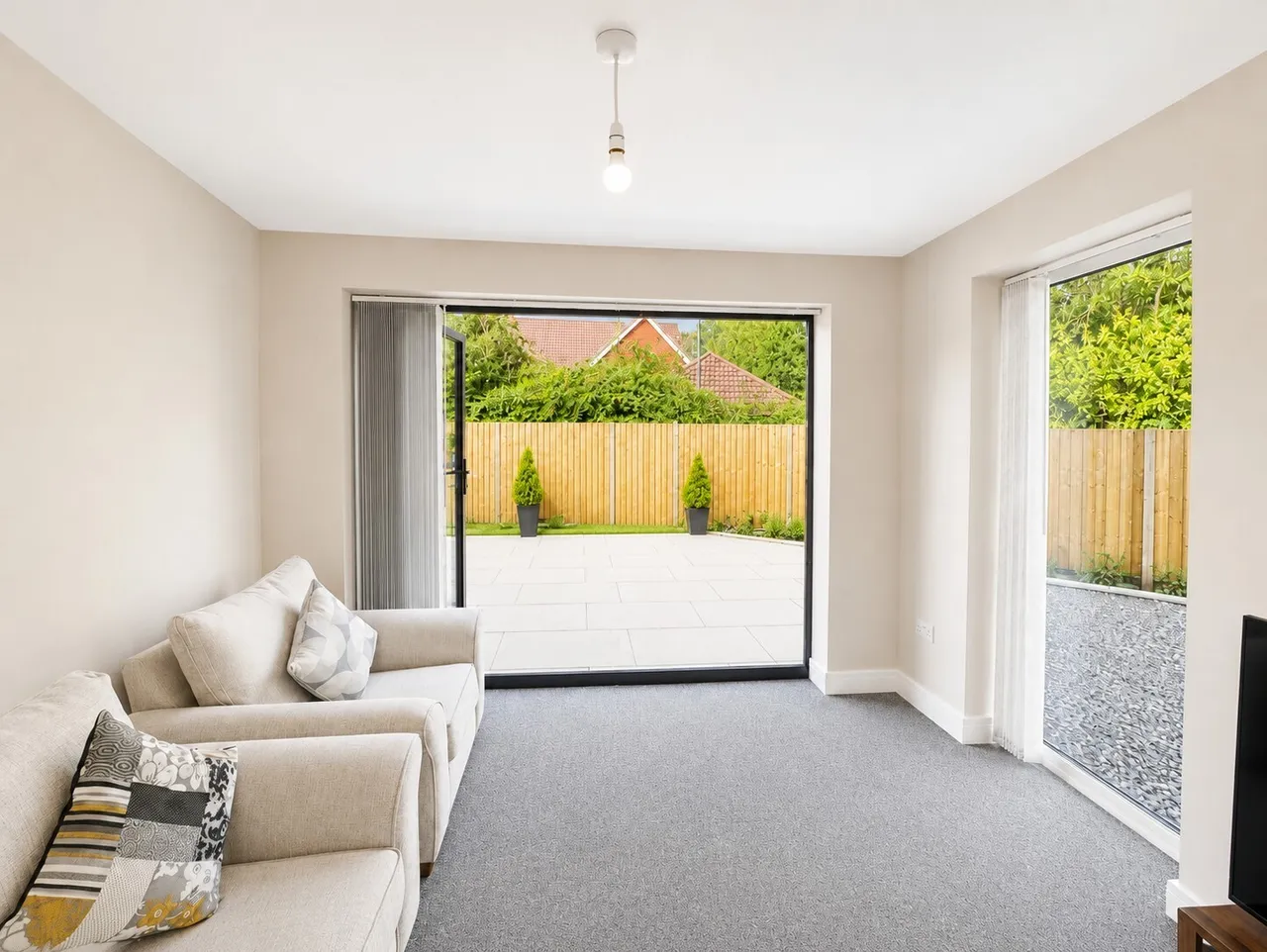 Swaythling Road, West End, SO18, photo 3
