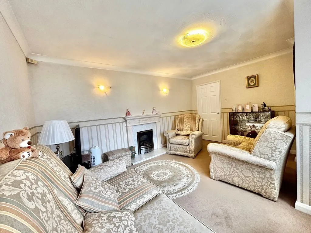 Whitecrest, Great Barr, B43, photo 13