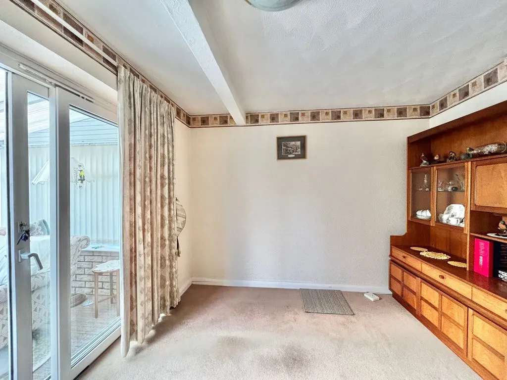 Whitecrest, Great Barr, B43, photo 26