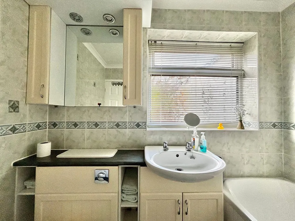Whitecrest, Great Barr, B43, photo 23