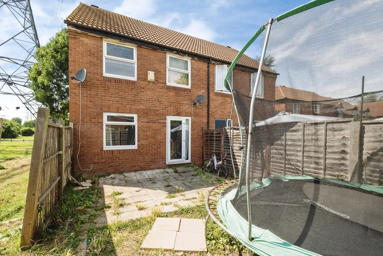 Woodget Close, Beckton, London, E6, photo 17