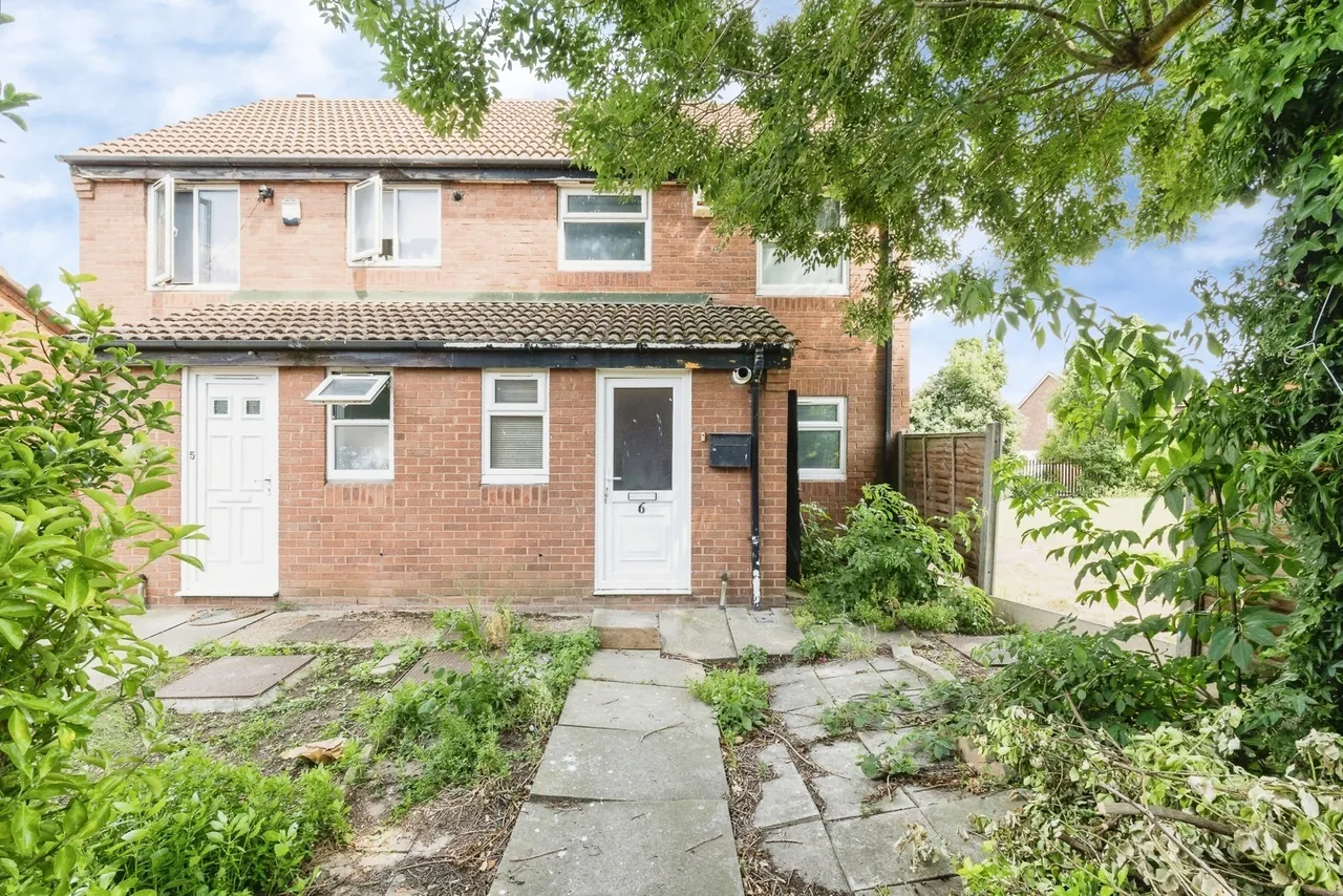 3 bed house for sale — Woodget Close, Beckton, London, E6