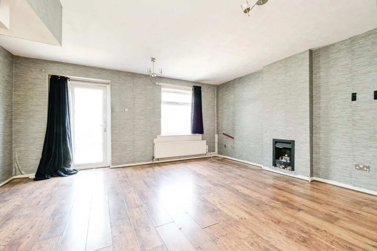 Woodget Close, Beckton, London, E6, photo 2