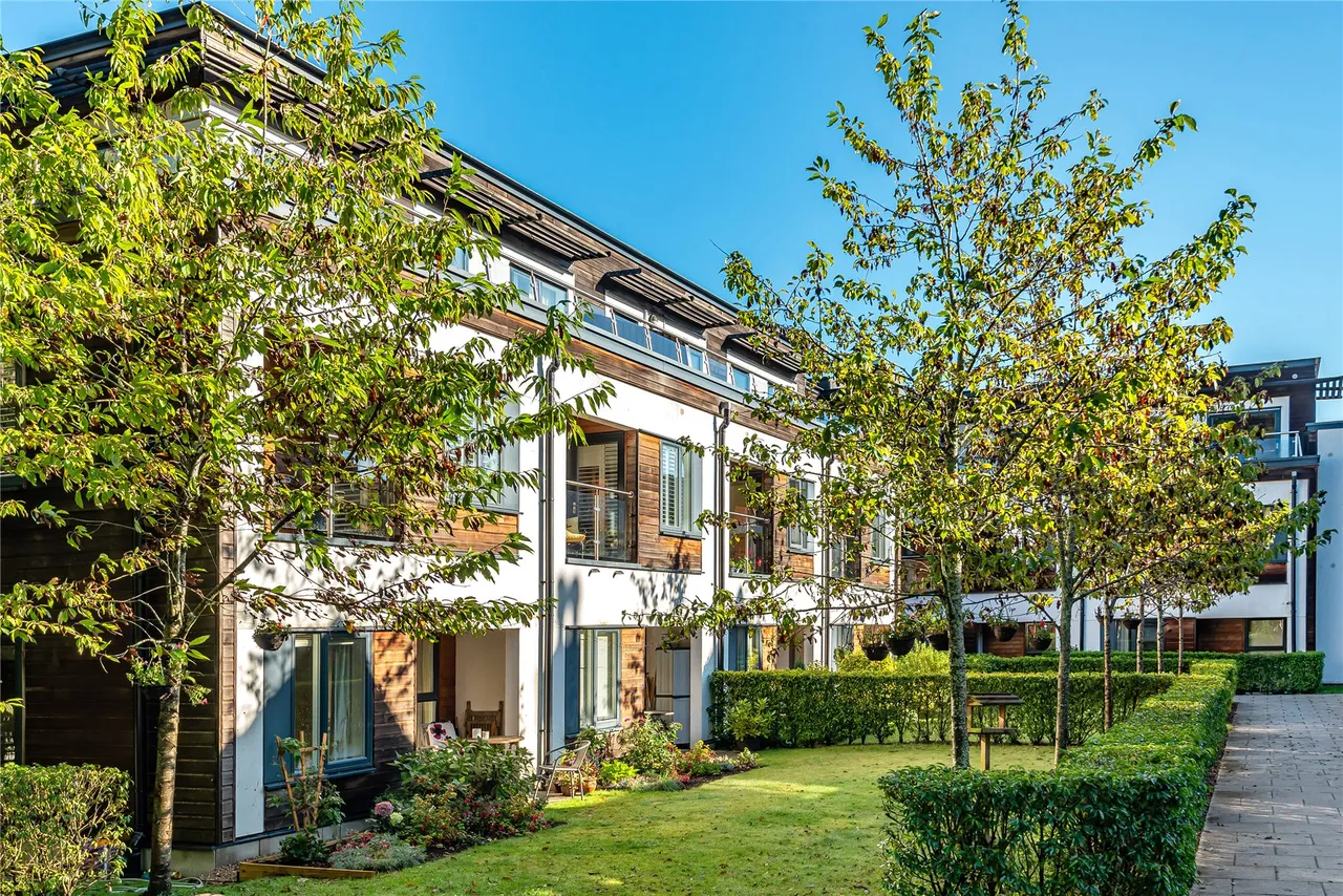1 bed flat for sale, Wispers Lane, Haslemere, GU27