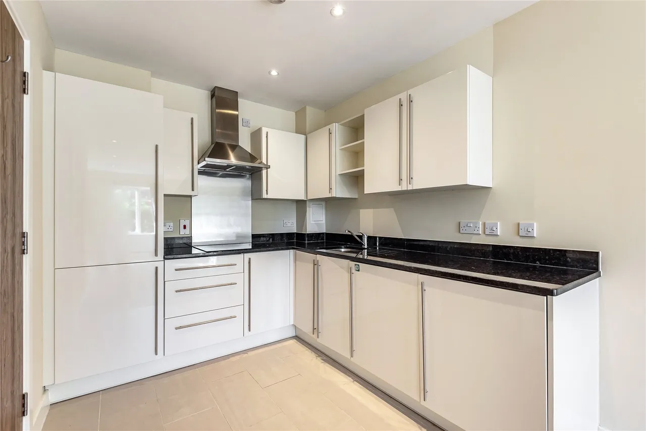 Wispers Lane, Haslemere, GU27, photo 2