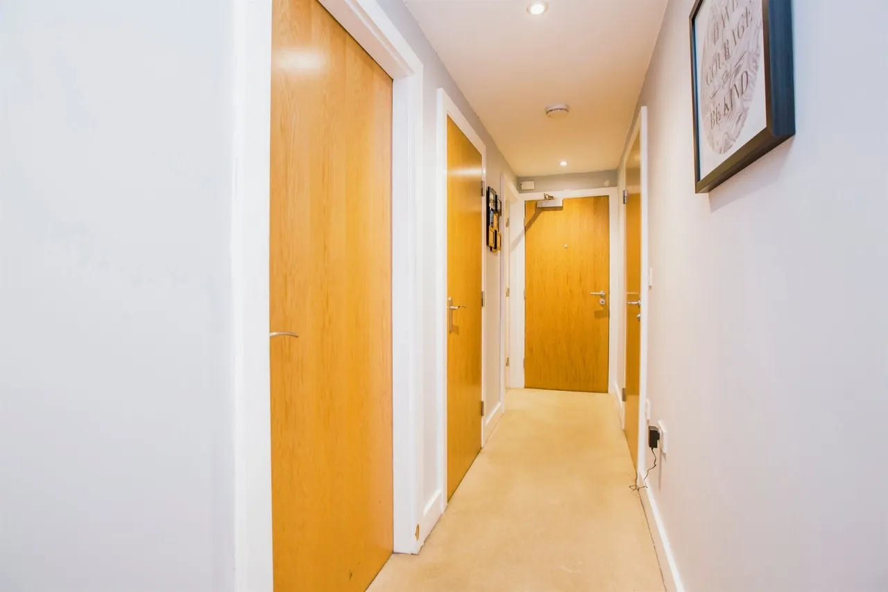 Dewsbury Road, Elland, HX5, photo 7