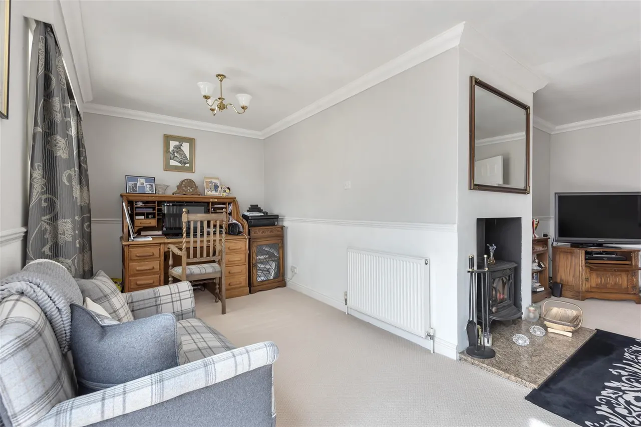 Studley Lane, Studley, SN11, photo 9