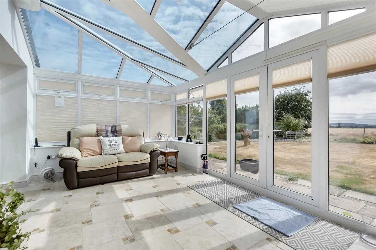 Studley Lane, Studley, SN11, photo 10