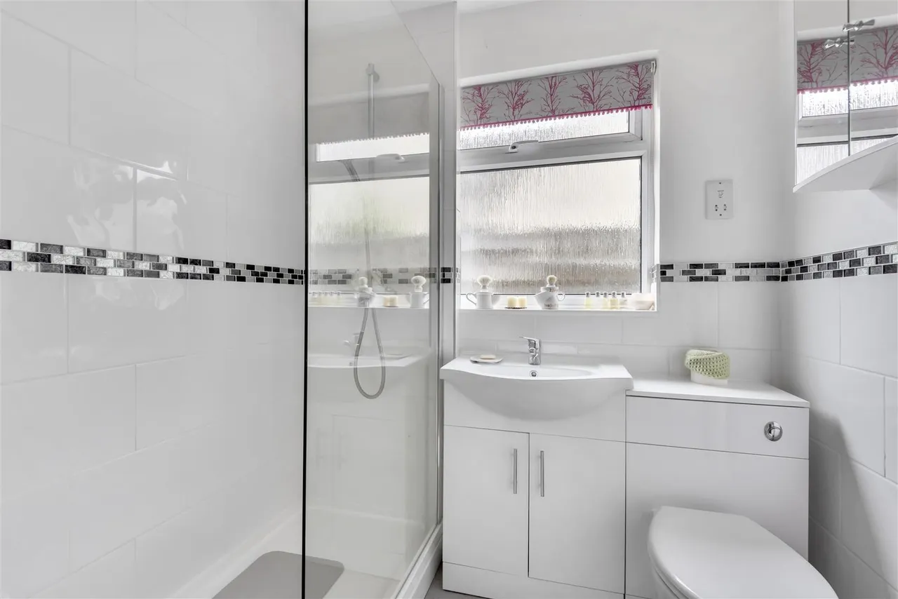 Studley Lane, Studley, SN11, photo 17