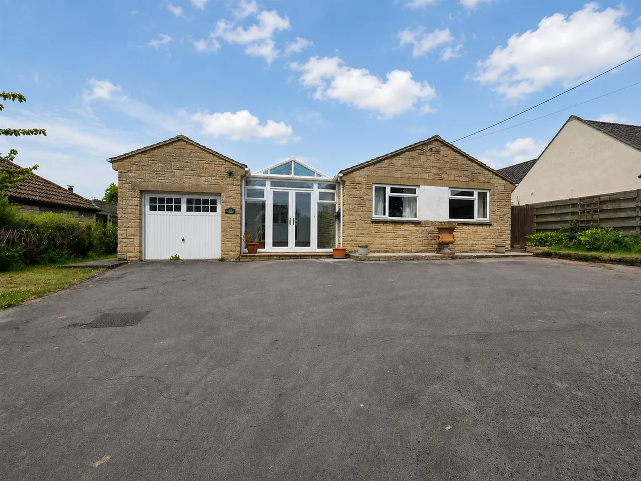 3 bed house for sale, Studley Lane, Studley, SN11