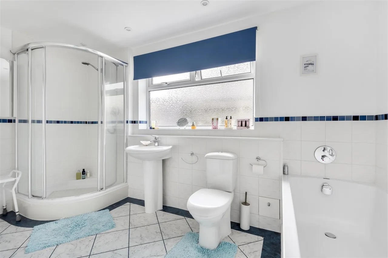 Studley Lane, Studley, SN11, photo 20