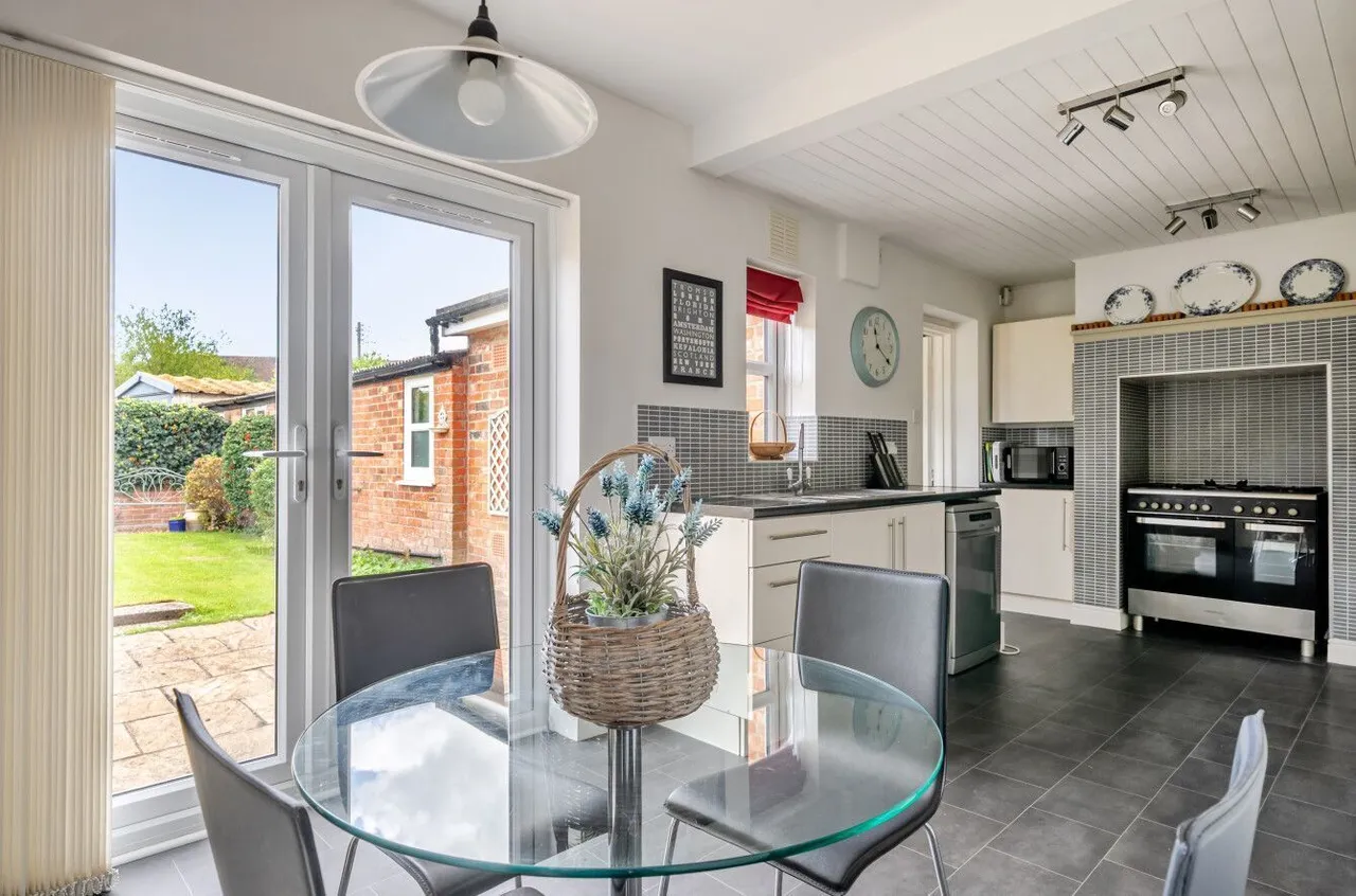 Upper Marsh Road, Warminster, BA12, photo 4