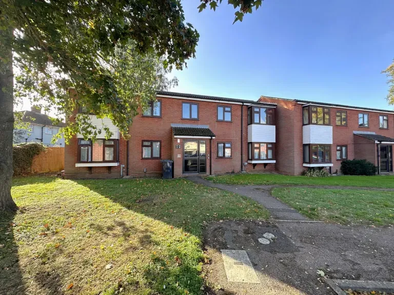 1 bed flat for sale, Potton Road, Biggleswade, SG18