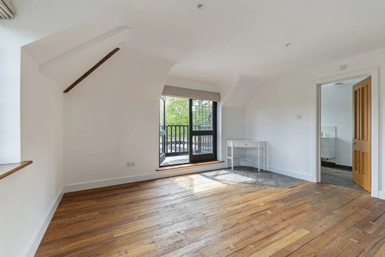 Shellwood Road, Reigate, Surrey, photo 10