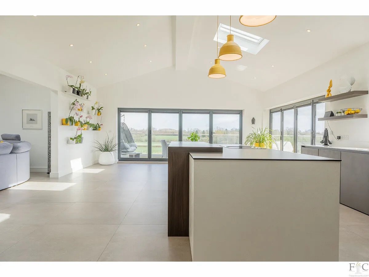 Chestnut Drive, Stretton Hall, LE2, photo 13