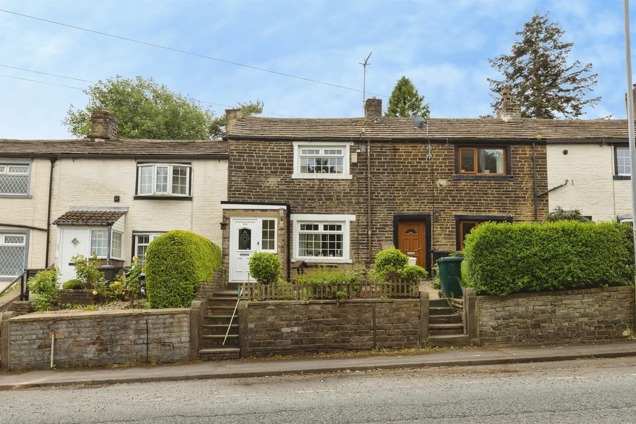 2 bed house for sale — Great Horton Road, Bradford