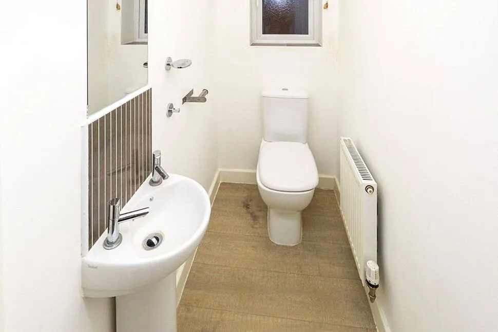 Blakeholme Court, Burton-On-Trent, DE14, photo 4